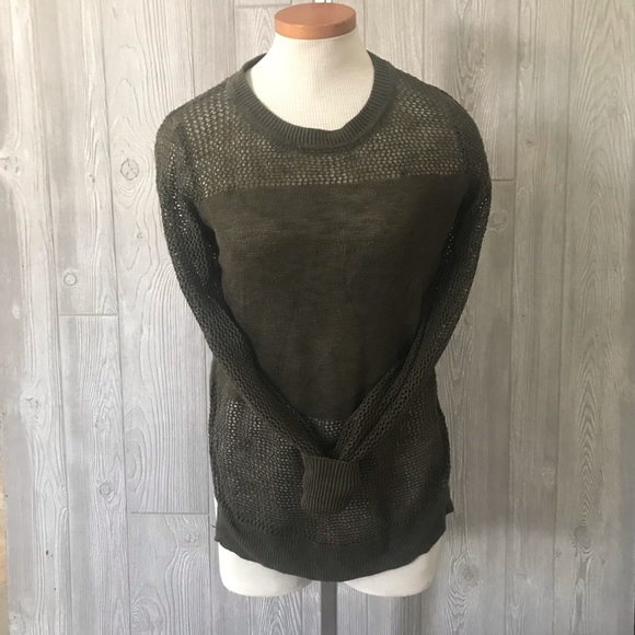 BANANA REPUBLIC Olive Green Loose Knit Linen Sweater with Side Slits - Picture 4 of 12